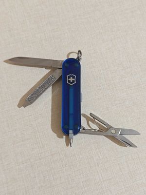 Швейцарский карманный нож брелок Victorinox Signature