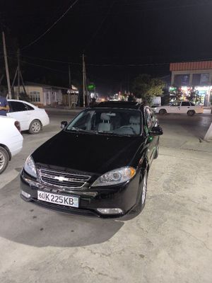 Chevrolet Jentra full