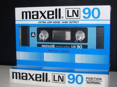 Аудио кассета maxell LN 90 Japan