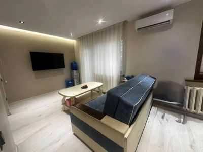Сдаётся квартира 2х ком Мирабад метро Ойбек