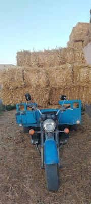 Ural motorcycle yaxshi holatda