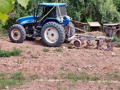 New holland Ts135