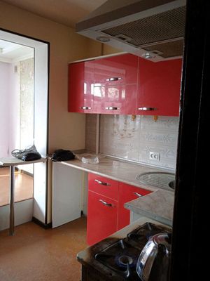 Квартира 2,хонали КВ сотилади Чирчик 3мик 50дом