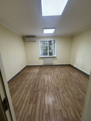 Аренда Шота Руставели нежилое помещение!