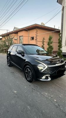 Kia sportage sotiladi