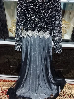 vecherni kuylak holati yangidek