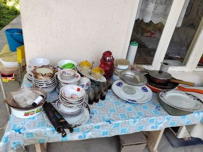 Всю посуду на фото
