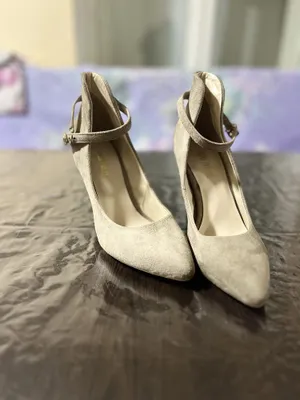 Женские замшевые туфли