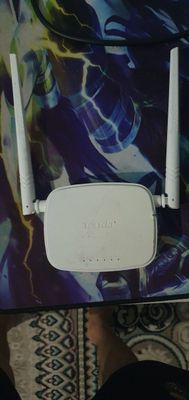 Wifi router sotiladi