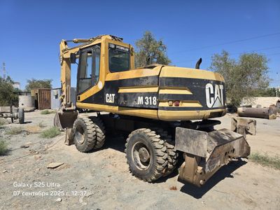 Ekskavator Cat M318 Sotiladi