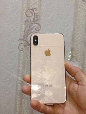 Iphone xs max gold