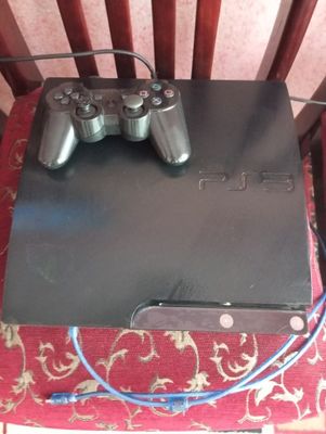 Playstation 3 25 oyin 2 jostik bor yaxwi iwlidi qotmidi