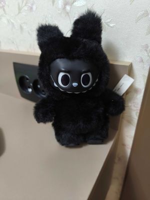 лабубу черная игрушка