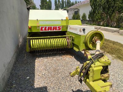 Claas markant 55