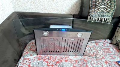 Продам кухонную вытяжку Good well состояние как новая чистая.