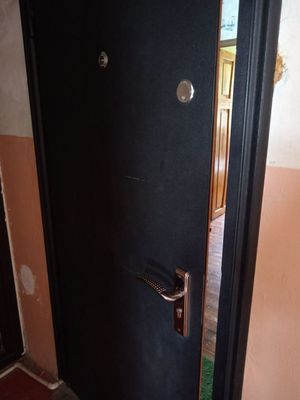 Продаётся комнатная квартира.1 хоналик уй сотилади