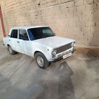 Vaz2101 sotiladi yili1973