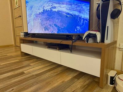 Тумба, Подставка под телевизор