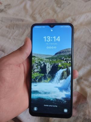 Telefon hich qanaqa aybi yuq iphonega pul yig‘ayotgan edim