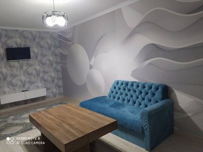Shayxontoxur tumani Xalqlar dòstligi metro bekati yaqinida ijaraga kv