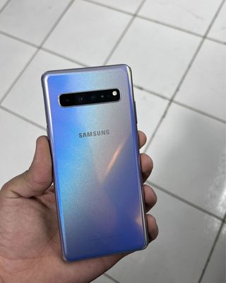 Samsung s10 5g...8/512 gb