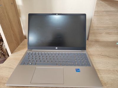 Ноутбук hp Laptop 15