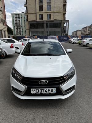 LADA (vesta) 2018