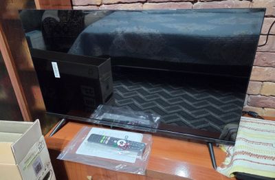 Продаётся новый телевизор Smart 32" HD