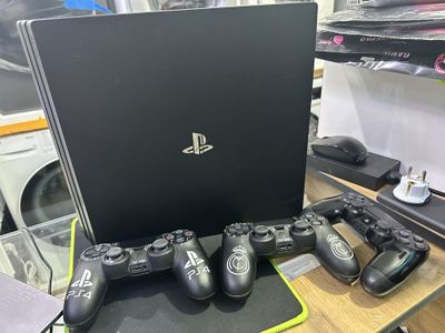 Playstatsion 4pro