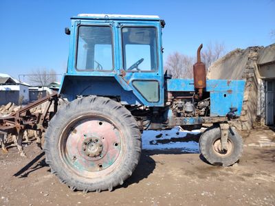 Belarus traktor 1996 yil