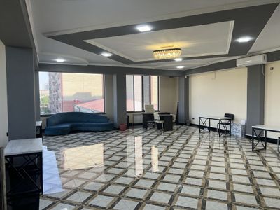 Сдается 3-й этаж под офис 120кв