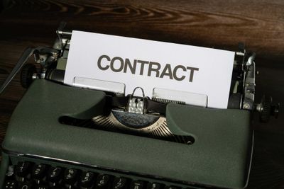 Регистрация контрактов в системе E-Contract