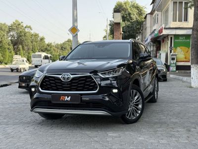 Toyota Highlander Limited Hybrid ! Full!