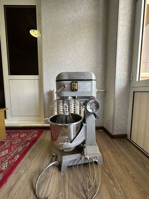 Миксер кондитерский