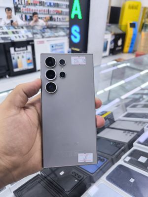 samsung S24ultra 12/256 natural titan
