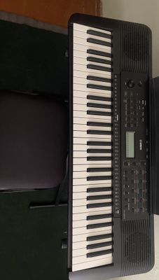 Sintezator sotiladi holati yangidek. Yamaha E283