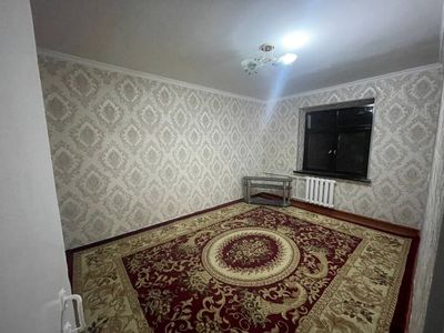 Срочно продается 2 х комнатная квартира этаж 3.