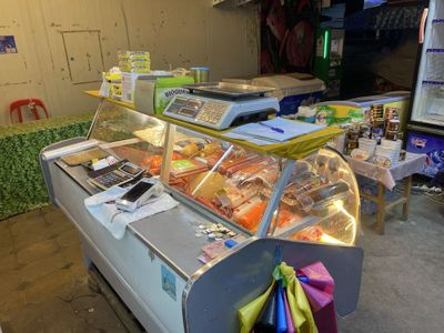 Xoladilnik sotiladi vetrena magazendiki