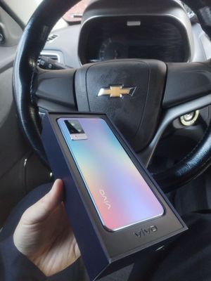 Vivo v21 global full idial