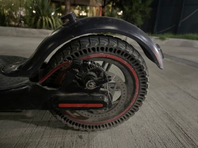 Holati yaxshi tezlik 30km/h yurib turgan samakat
