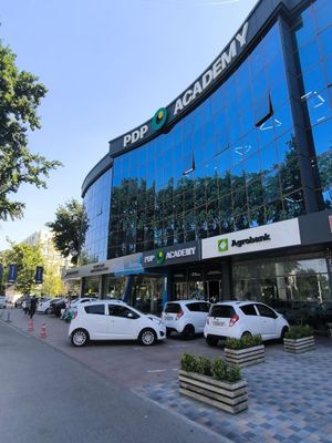 Аренда ЗДАНИЯ 5200м² чорсу