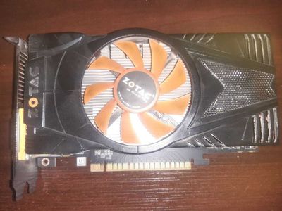 Zotac GTX 550Ti 1Gb DDR5
