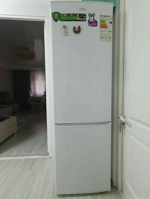 Холодильник новый очень хорошо работает