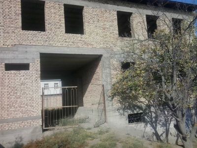 Мохи Хосса санаторияси орқасида 2 қаватли участка сотилади