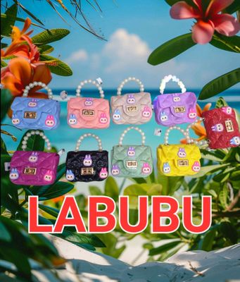 Labubu sumkachalar qizaloqlar uchun