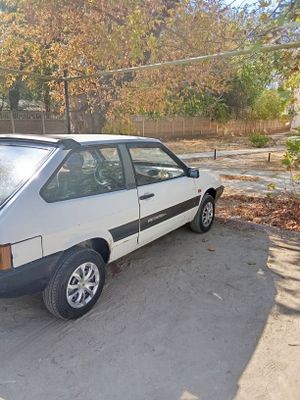 Продается Лада 2108