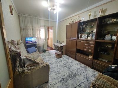 Продажа 2/5/5 на Юнусабад-17, (61 кв.м) 2 хонали сотилади