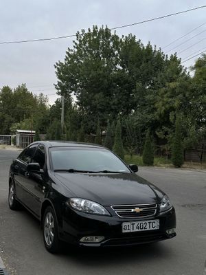 Gentra 2021-22 qora avtamat