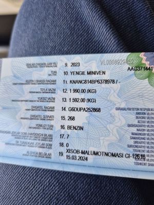 kia karnival oq 44 min yurgan
