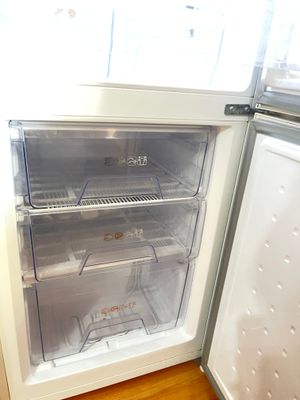 Продаётся холодильник Artel 345 model
